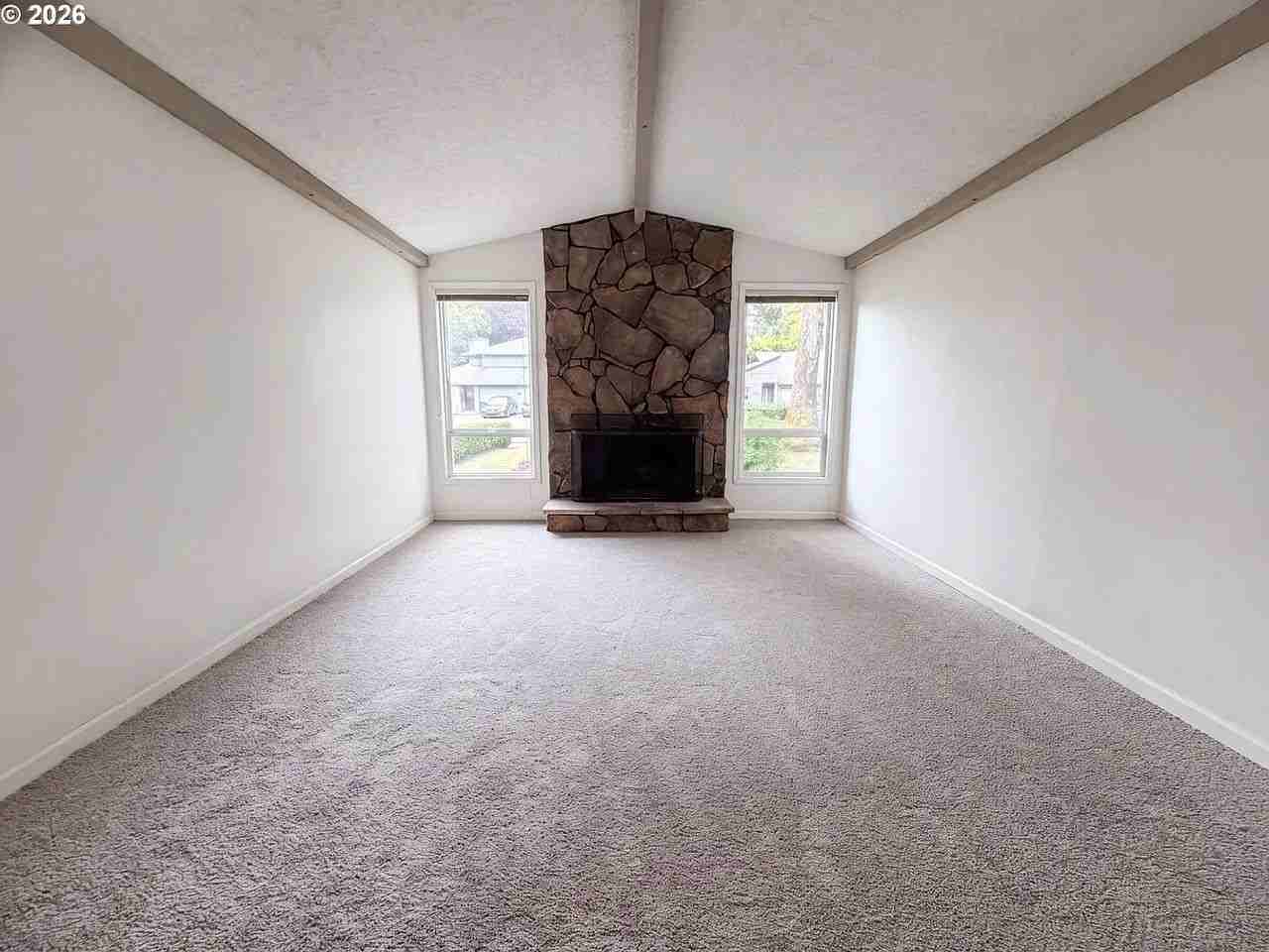 2908 Northeast 103rd Avenue - Photo 4 of 9