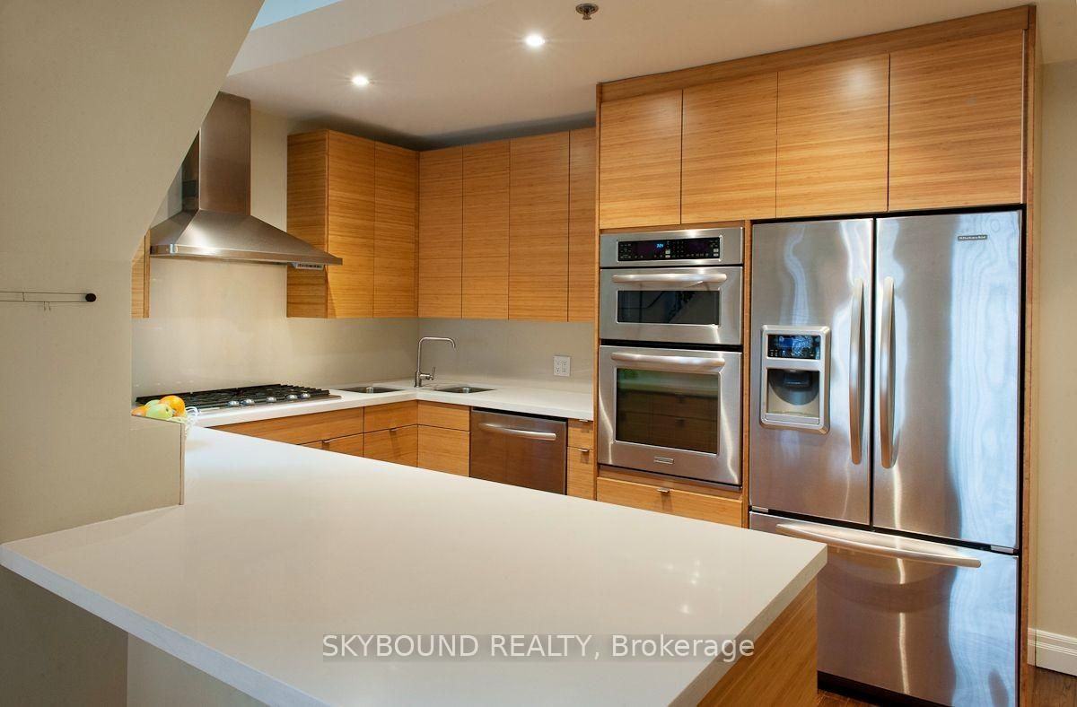 110 Hepbourne Street #206 - Photo 3 of 21
