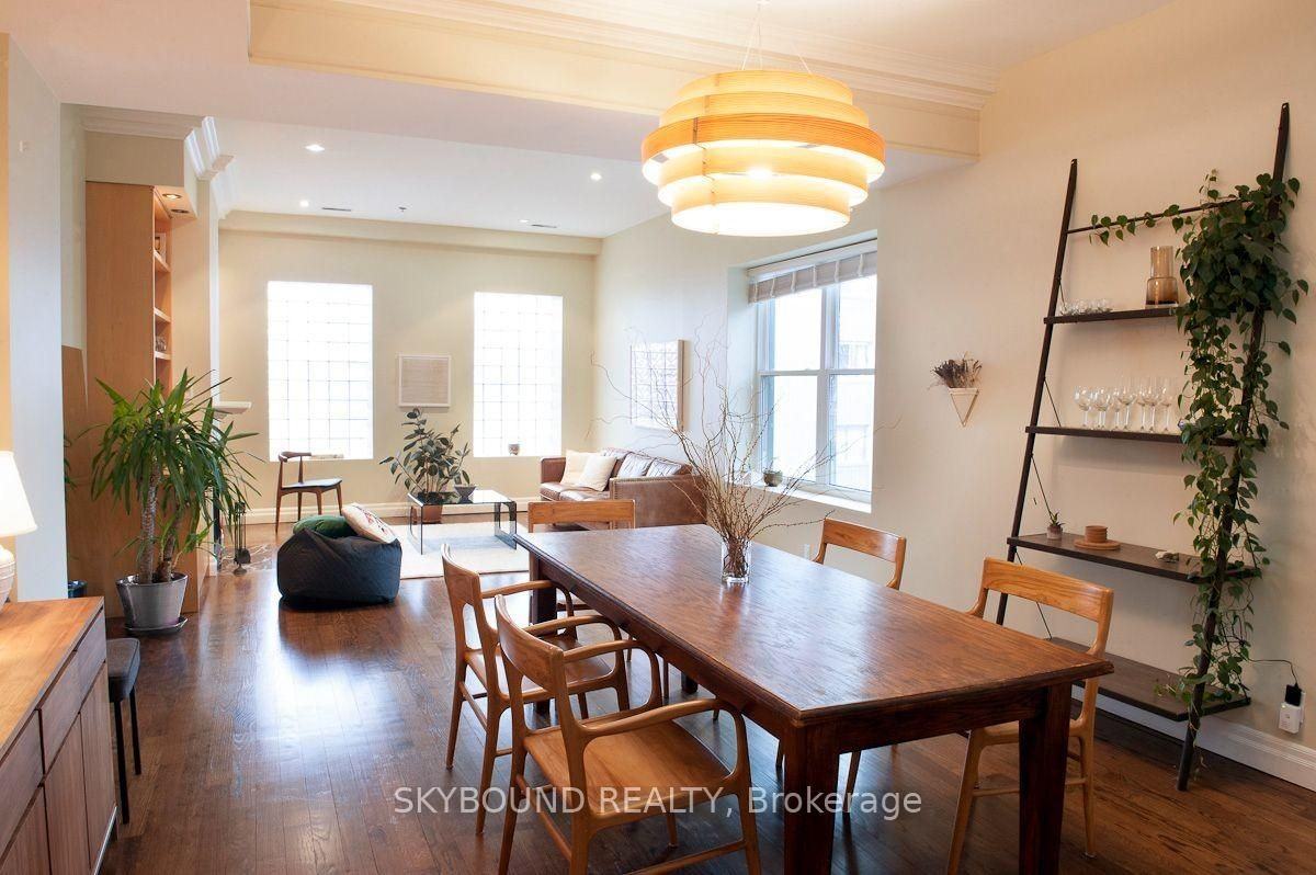 110 Hepbourne Street #206 - Photo 5 of 21