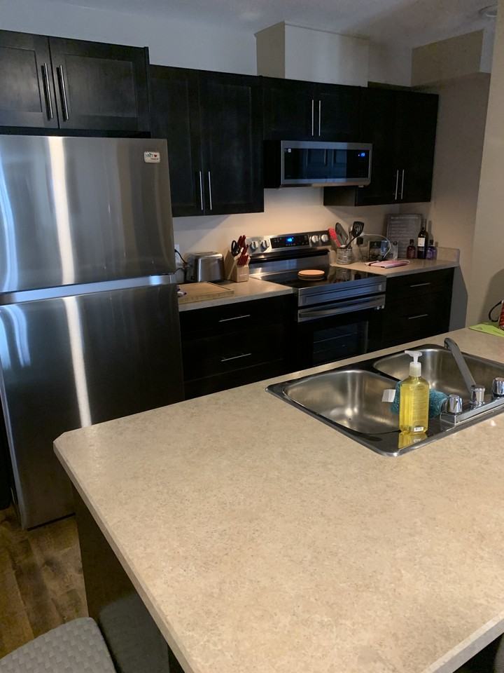 1601 8 Ave - Photo 2 of 15