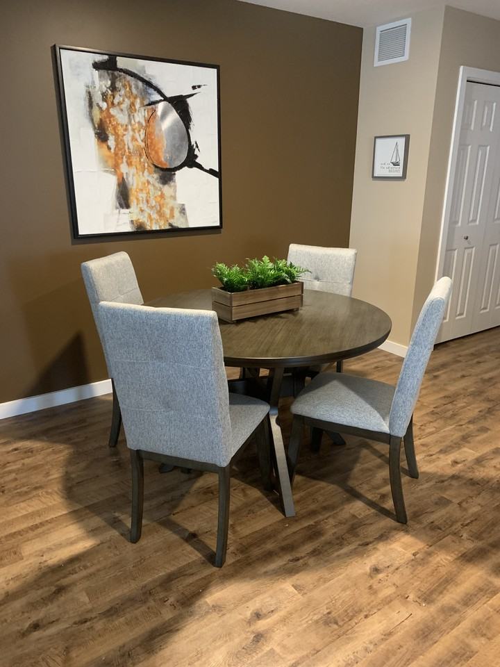 1601 8 Ave - Photo 4 of 15