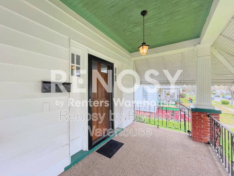 210 Hardy Ave - Photo 3 of 30