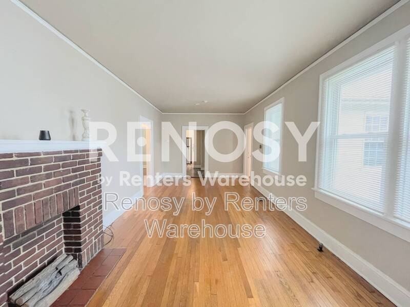 210 Hardy Ave - Photo 5 of 30