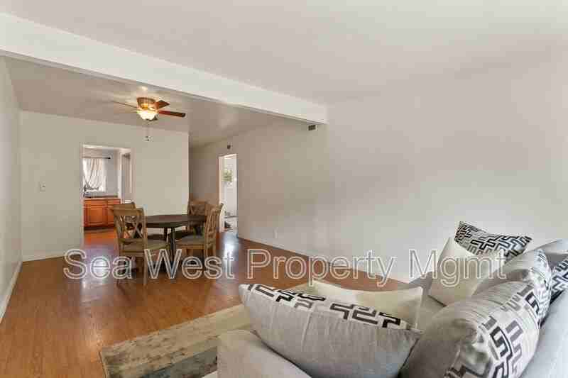 820 Encinitas Blvd #201 - Photo 3 of 11