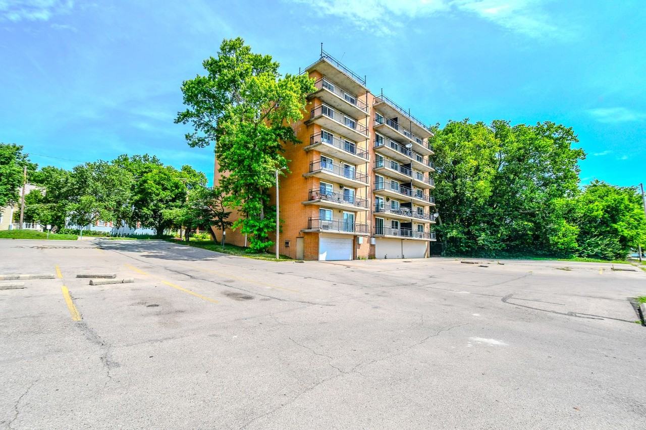 Wright View Apartments - Photo 7 of 12