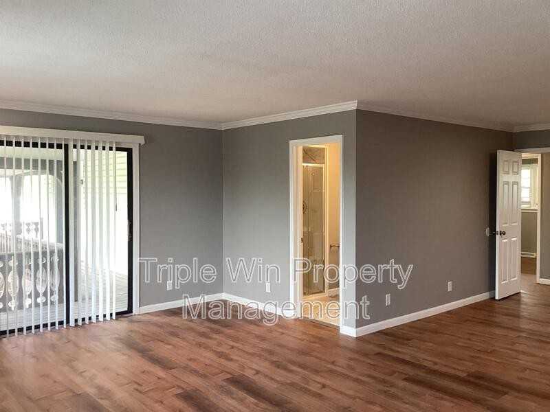 563 Apex Dr - Photo 7 of 37