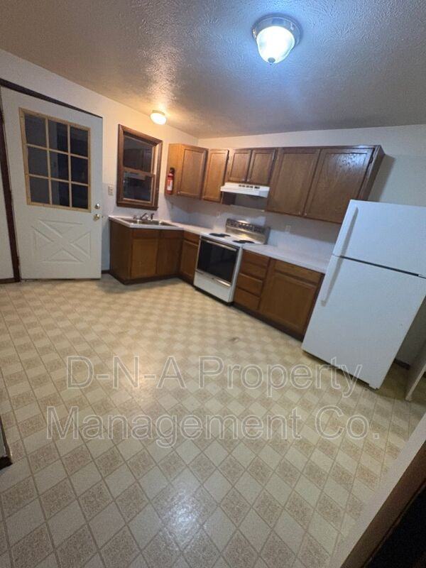 2167 Shafer Rd #105 - Photo 7 of 7