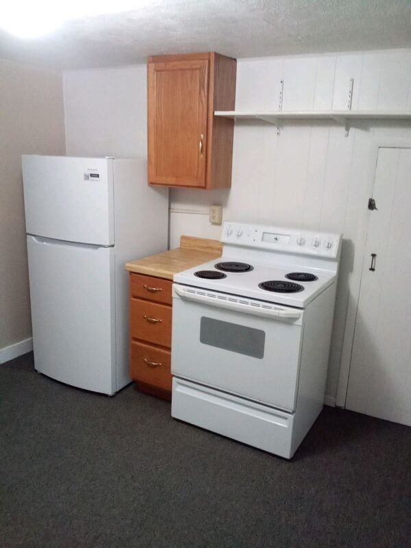 610 Church Ave - Photo 3 of 9
