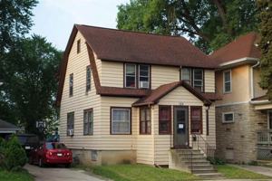 featured image of 128 E Johnson St