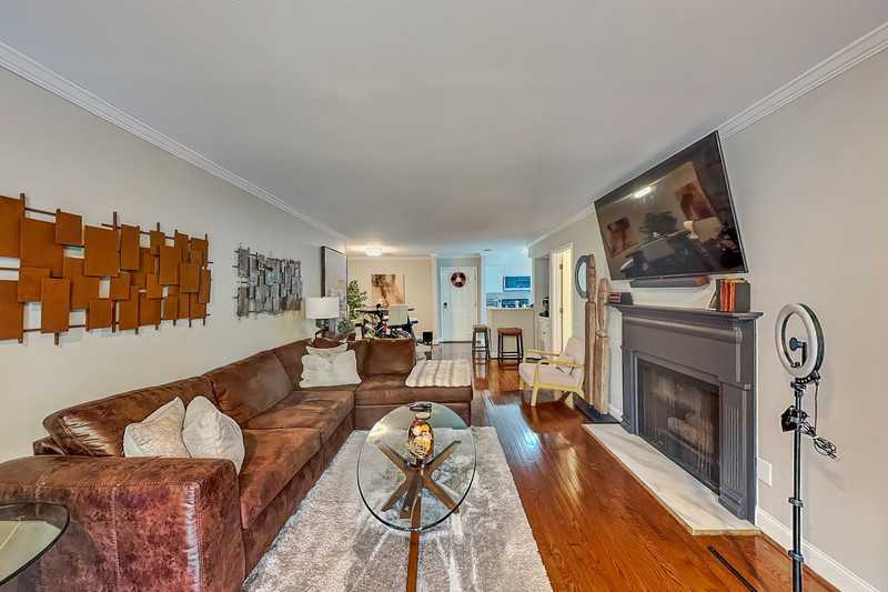 3104 Pine Heights Dr Ne #3104