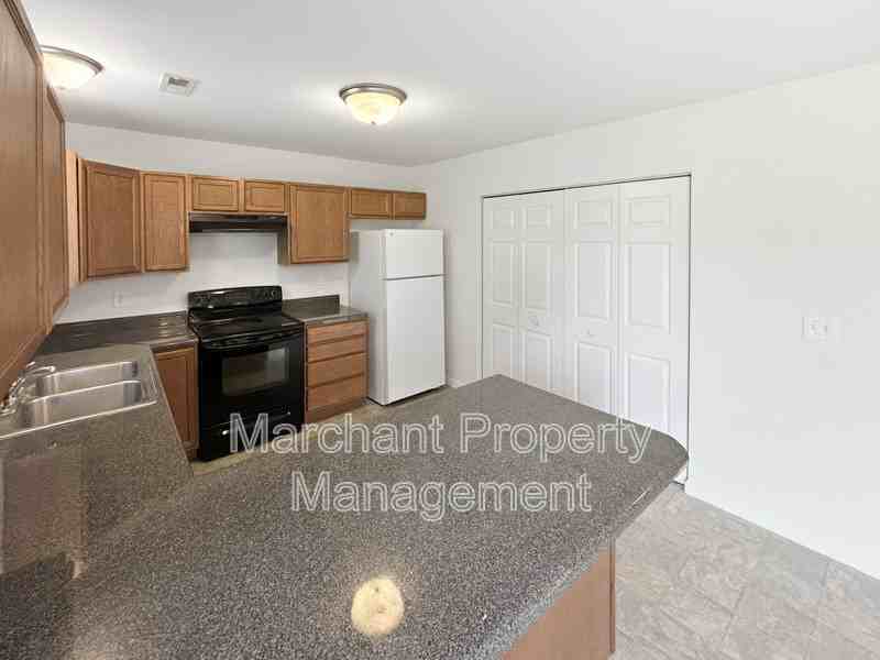 52 Cardinal Creek Dr - Photo 7 of 24