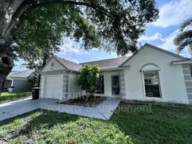 12733 Gorda Cir E - Photo 1 of 1