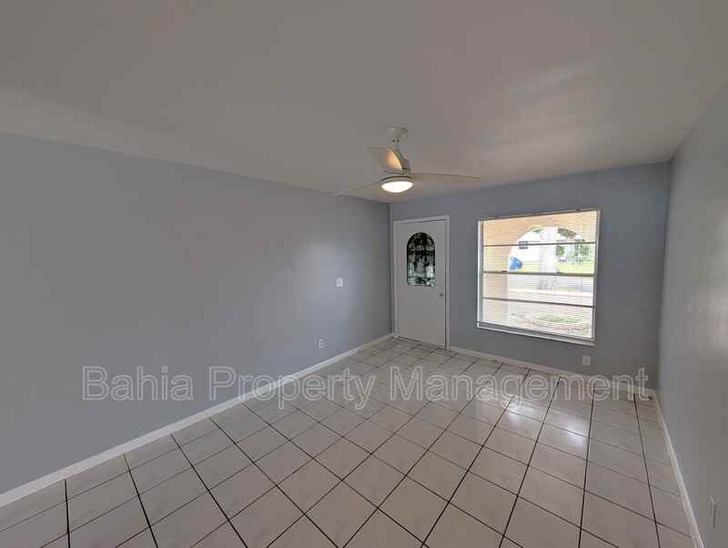 1803 E Humphrey St - Photo 3 of 16