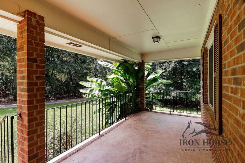 8671 Macon Hwy - Photo 3 of 41