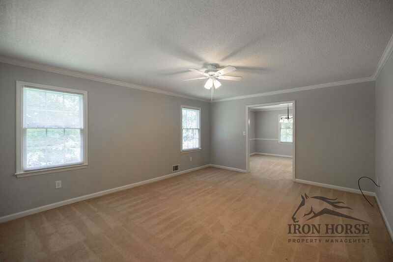 8671 Macon Hwy - Photo 6 of 41