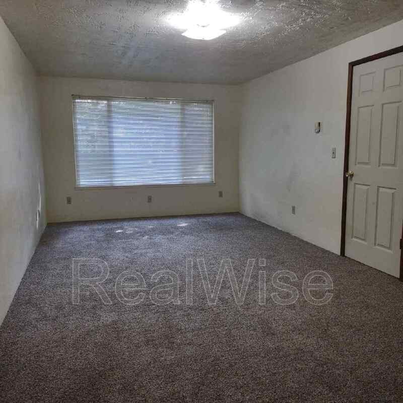 112 Sunset St #B - Photo 7 of 11