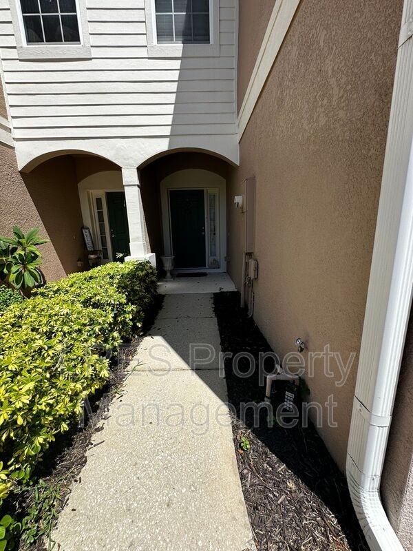 606 Cruz Bay Cir - Photo 3 of 40