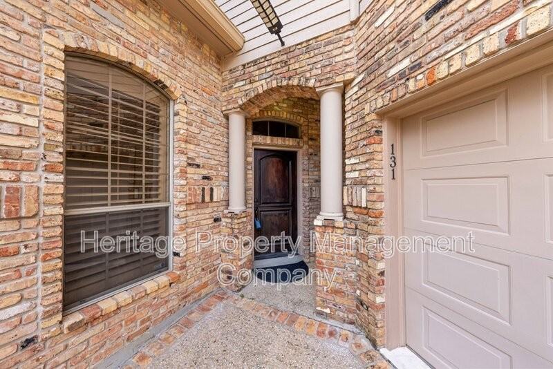 131 Westcourt Ln - Photo 4 of 44
