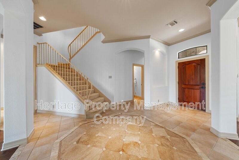 131 Westcourt Ln - Photo 6 of 44