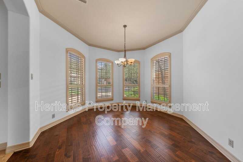 131 Westcourt Ln - Photo 7 of 44