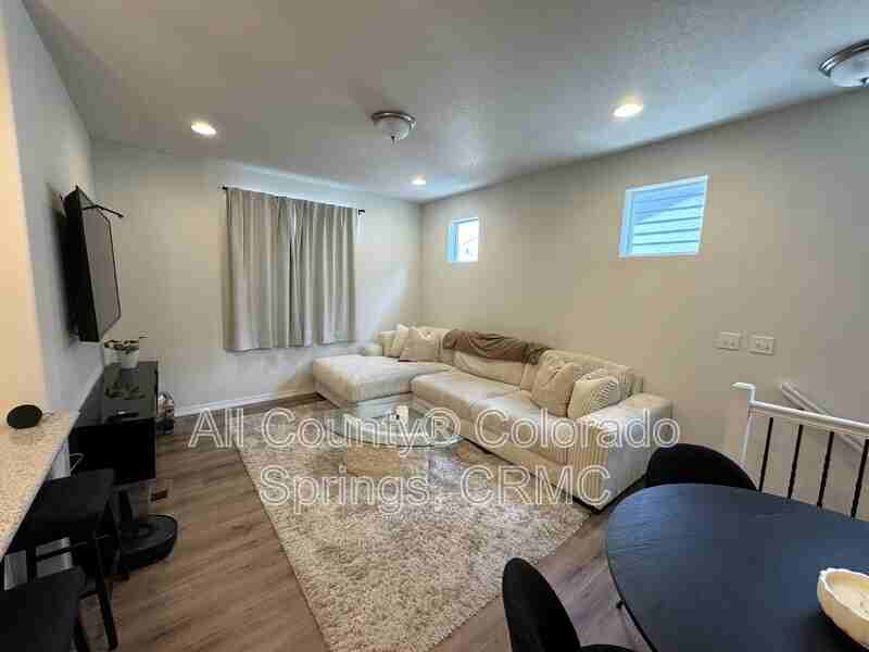 7421 Marbled Wood Pt - Photo 3 of 19