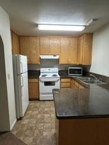 1019-1021 W 5th St - Photo 1 of 1