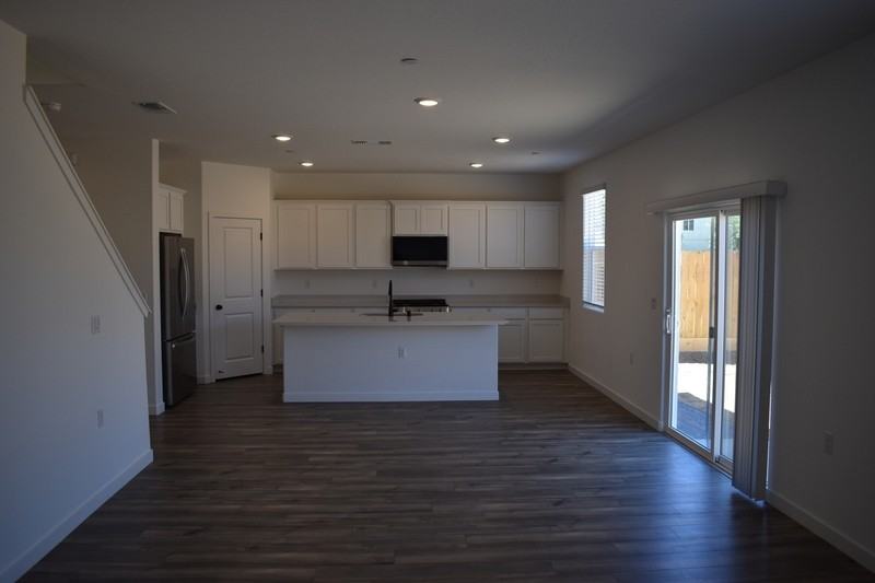 4123 Scarlet Ct - Photo 7 of 43