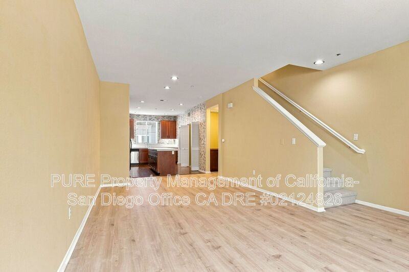 2709 Persimmon Ct - Photo 3 of 38