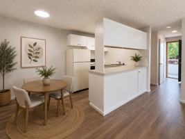 featured image of 909 6th Ave N