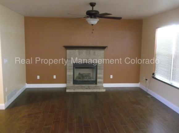 3121 Poughkeepsie Dr - Photo 2 of 10