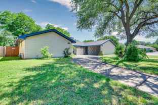 4913 Westlake Dr - Photo 1 of 1