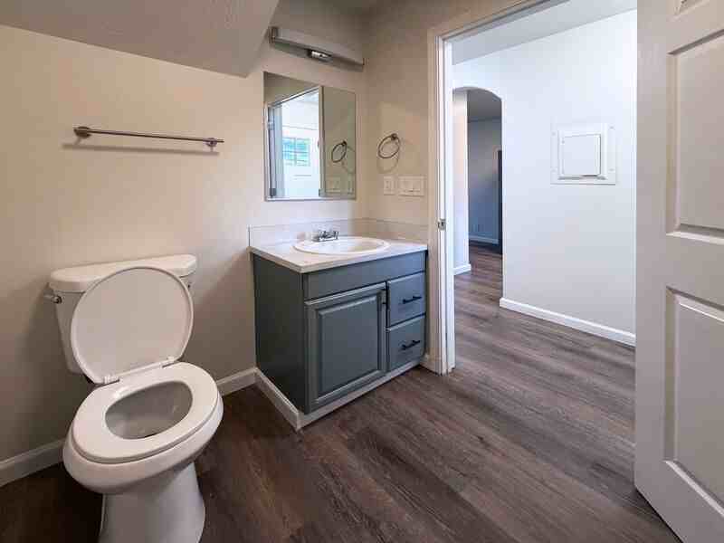 2447 Roosevelt Blvd #2 - Photo 5 of 19