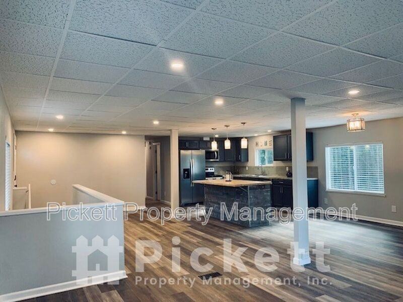 290 Tahuyeh Pl W - Photo 6 of 22