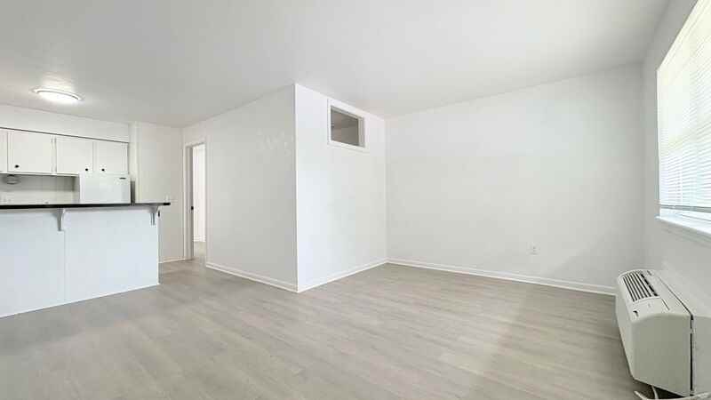 1405 Neil Ln #137 - Photo 2 of 13