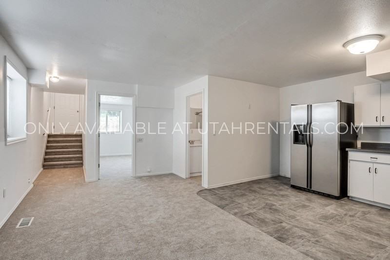 1352 Nw #BS - Photo 6 of 17