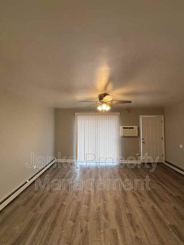 3034 Chicago Rd #4 - Photo 3 of 4