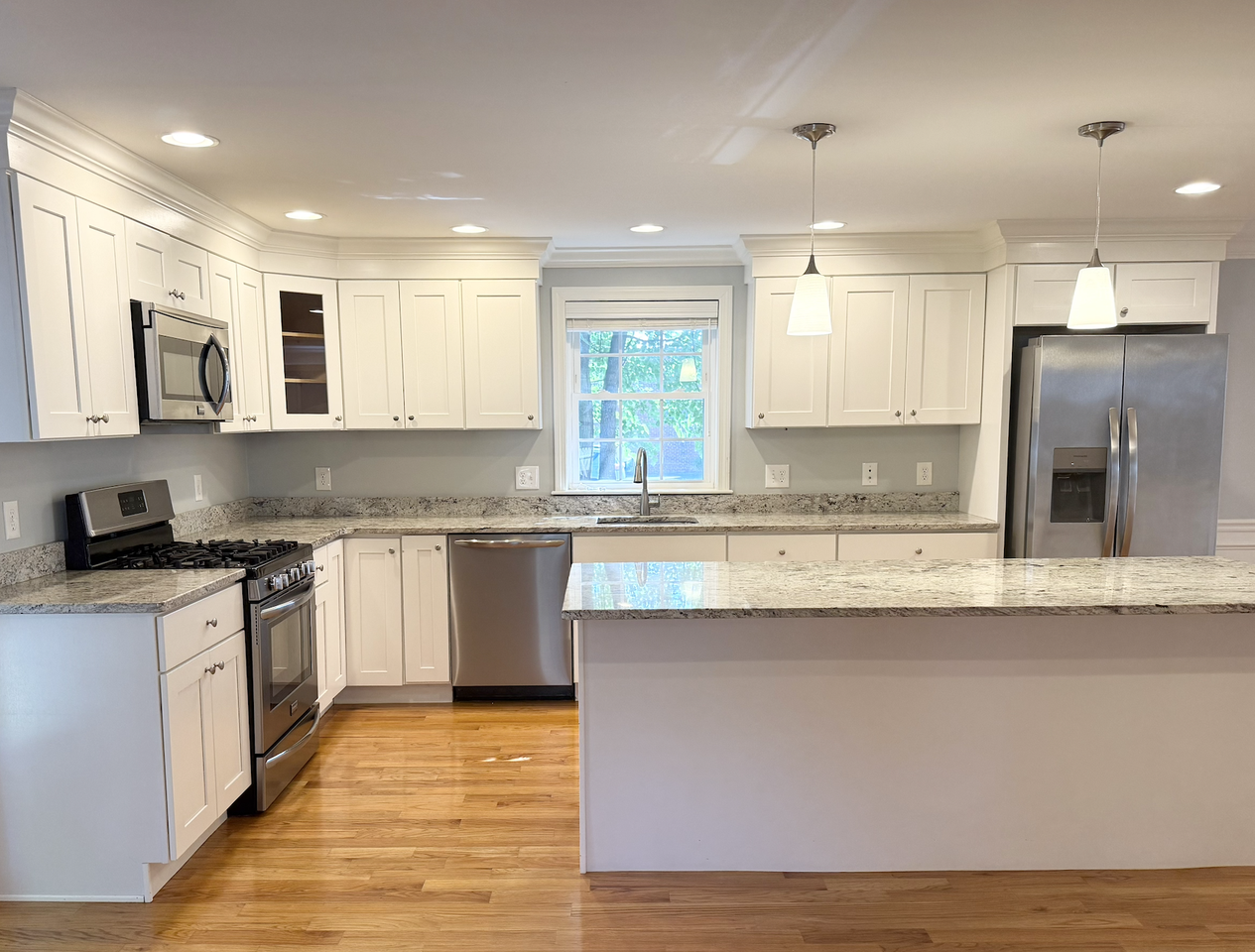 21 Franklin St - Photo 5 of 5