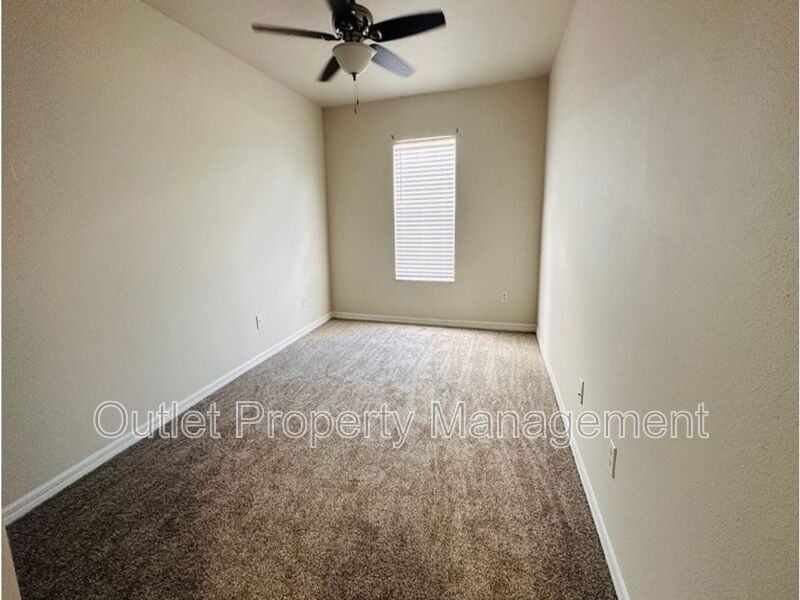 6114 Chapledale Dr - Photo 6 of 13