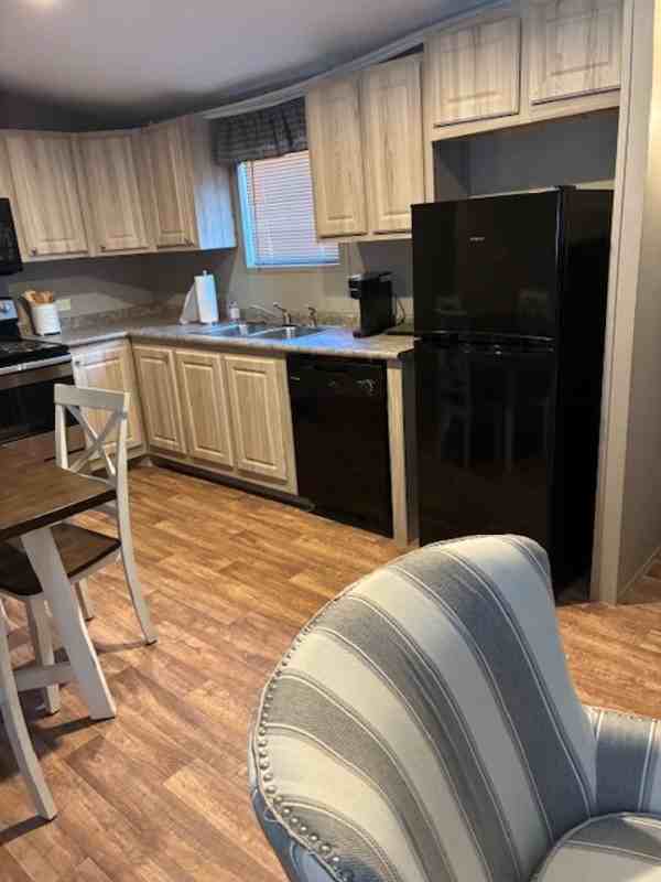 410 Kasey Cir - Photo 3 of 3