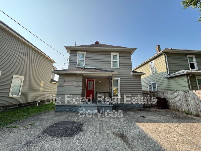 1903 Tytus Ave - Photo 3 of 25
