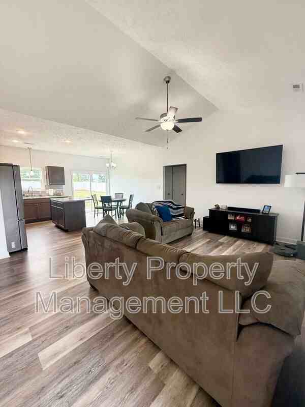 378 Sandy Grove Rd - Photo 4 of 19