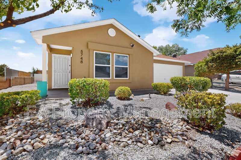 5748 Pinon Flats Rd Nw - Photo 4 of 38