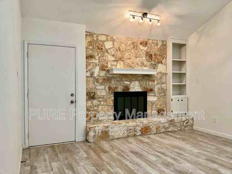 407 Meadowcreek Cir - Photo 2 of 20
