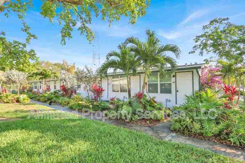 4011 36th Ct #6L - Photo 4 of 32