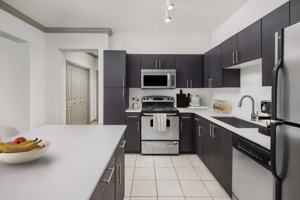 featured image of 841 Handsworth Ln