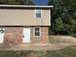 featured image of 318 E Redwood St #72-4