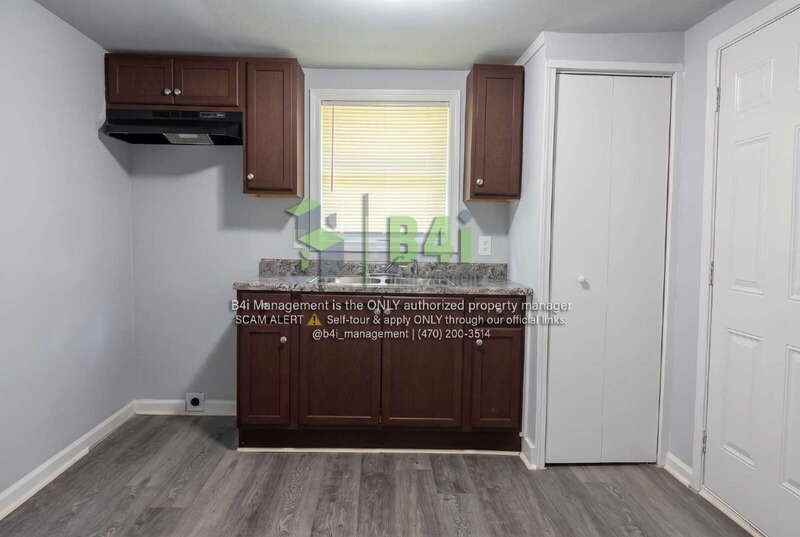 262 Mason St - Photo 4 of 20