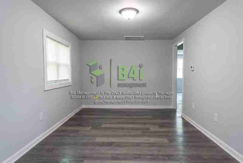 262 Mason St - Photo 5 of 20