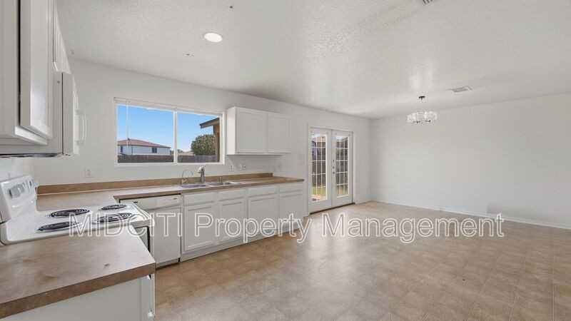 3248 Northwest Blvd - Photo 5 of 26