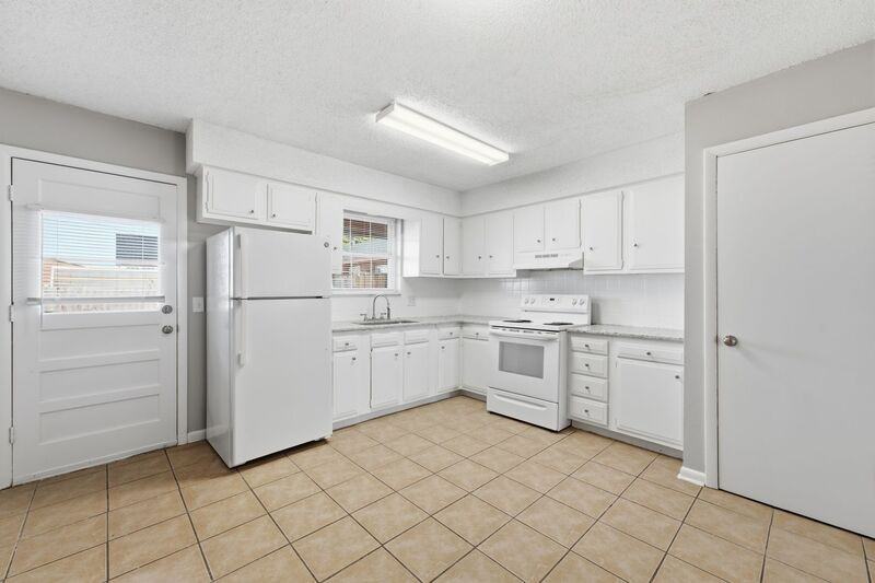 742 N 6th St